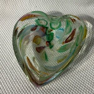 Handblown Glass Heart Dish in Green and Multicolor Bullicante Polished Bottom